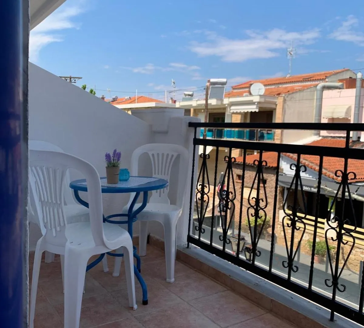 Ammos Apartments location